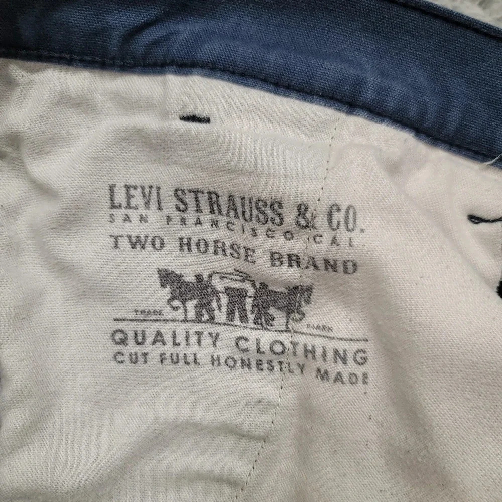 Levis Shorts Mens 34 Blue‎ Chino Outdoors Casual Skateboarding Flat Front